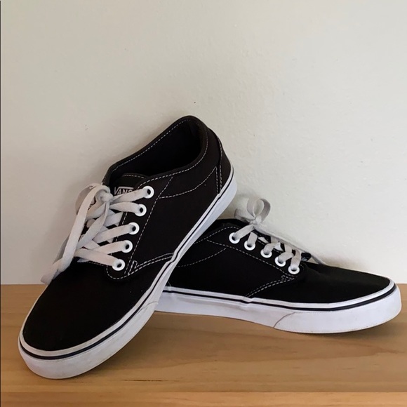 vans era classic black white